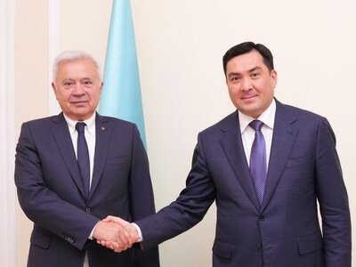 Ерлан Аккенженов провел встречу с Вагитом Алекперовым
