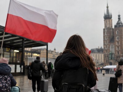 Украинцам в Польше могут вернуть отменённые льготы: чего ждать от нового закона