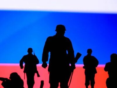 Путин потратил рекордные 200 миллиардов долларов на войну в этом году - Bloomberg