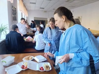 Родителям показали школьные кухни Одессы: как проверяют обеды
