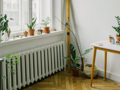 Батареи горячие, а в доме холодно: что стоит проверить еще до наступления морозов
