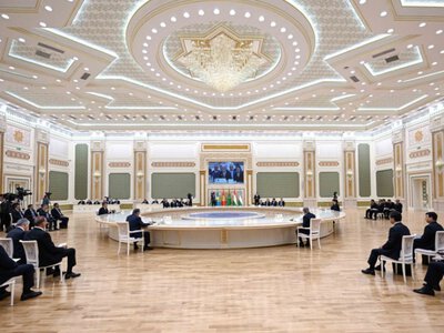  Президент выступил за проведение Молодежного форума по волонтерству в 2027 году 