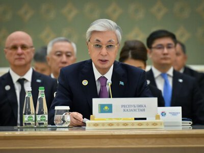 ПРЕЗИДЕНТ ПРИНЯЛ УЧАСТИЕ В 8-Й КОНСУЛЬТАТИВНОЙ ВСТРЕЧЕ ГЛАВ ГОСУДАРСТВ ЦЕНТРАЛЬНОЙ АЗИИ И АЗЕРБАЙДЖАНА