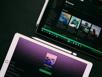 Spotify начинает более активно продавать свои технологии бизнесу