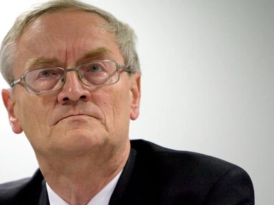  Бывшего главу немецкой разведки заподозрили в передаче данных Китаю 