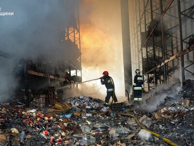 Россия снова атаковала склады АТБ в Киевской области