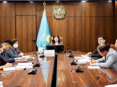 Жулдыз Сулейменова встретилась с руководством лицеев «Білім-инновация»