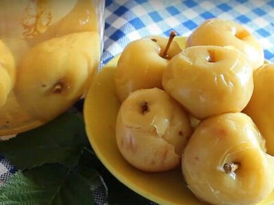 Хрустящие моченые яблоки на зиму: самый простой рецепт в трехлитровой банке