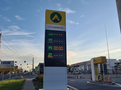 В аннексированном Крыму наблюдается дефицит дизтоплива после снятия с него санкций США