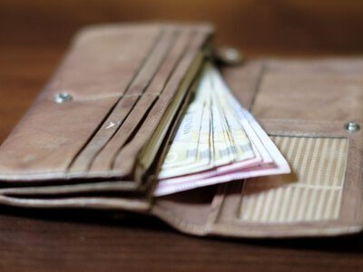 Минус доплата к пенсии: кому сократят выплаты на 260 гривен