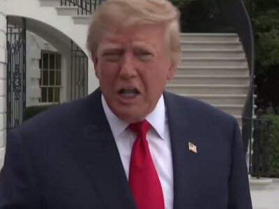 Трамп призвал заменить Зеленского на посту президента