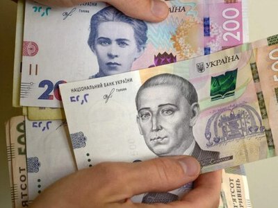 Выплаты ВПЛ в октябре: что изменилось в новом периоде и сколько платят на проживание