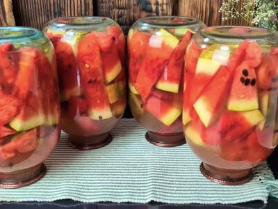 Маринований кавун на зиму без оцту: кисло-солодка закуска з лимонною кислотою