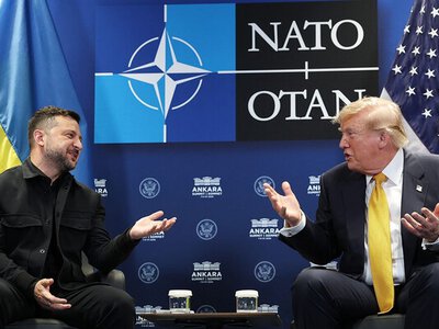 Трамп сделал ставку на Путина, но не сможет отобрать козырь у Зеленского, — The Telegraph