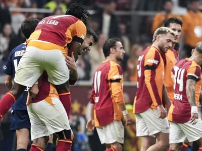 Qalatasaray doğma məkanda “Paşa”nı son dəqiqə qolları ilə üstələdi - VİDEO