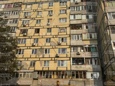 Жилые дома в Днепре получили повреждения из-за атаки рф: кадры