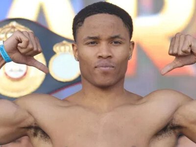 Непобедимый боксер завоевал титул WBA – поднялся после нокдауна (ВИДЕО)