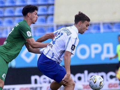 Удар Пономаренко и удаление Русина в видеообзоре матча Динамо – Карпаты – 1:0