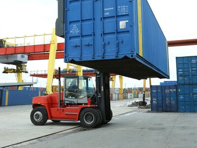 Таможня превысила прошлогодние показатели на 8,6 млрд грн: за счет чего вырос бюджет