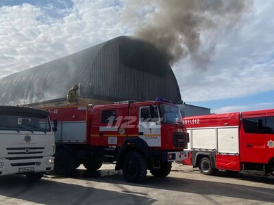  Пожар в ангаре на проспекте Акжол в Астане локализовали 