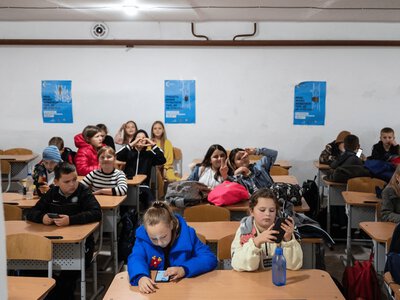 Блекаут и перебои с водоснабжением: как будут работать школы в Киеве