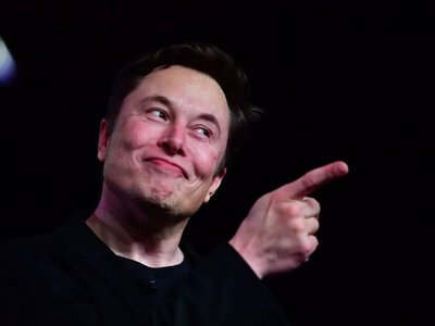 Маск потратил сотни миллионов долларов, чтобы республиканцы сохранили контроль над Конгрессом — что на кону