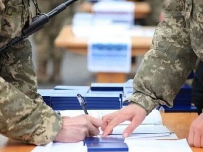 Правительство готовит новые правила бронирования: лимиты для оборонки и энергетики могут сократить до 85%