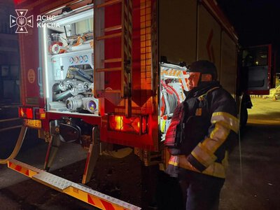 Один человек погиб, еще 11 пострадали — результат атаки рф на 25-этажный дом в Киеве