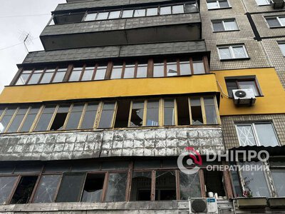 Россияне снова попали по жилым домам в Днепре: что происходит на повреждённой локации