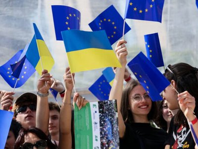  Почти половина граждан ЕС поддерживают быстрое вступление Украины в блок – опрос 