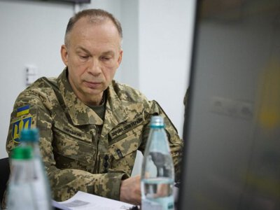 Я не выводил людей на улицы: Сирский высказался о протестах с требованием его увольнения