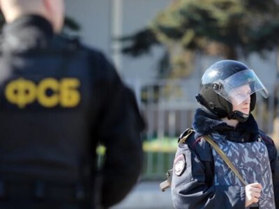 От шпионажа до оправдания терроризма: россияне изменили обвинения против учительницы из Херсонской области