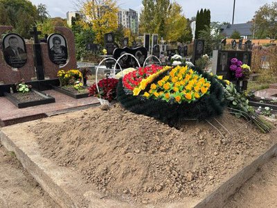 СМИ: в Виннице тайно похоронили целителя Кашпировского