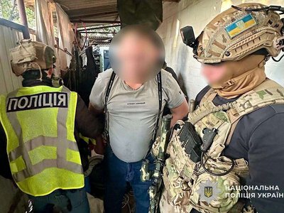 В Днепре группа мужчин похитила мотоцикл и вывезла его в Никополь