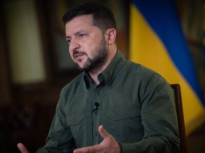 Зеленский подтвердил, что США пригрозили приостановить передачу разведданных Украине из-за ударов по российским НПЗ - NPR