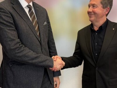 Безопасность для работников: Укрзализныця установила уже более 280 мобильных укрытий
