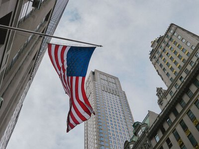 Крупнейшие банки США оказались в центре скандала из-за несправедливых отказов клиентам