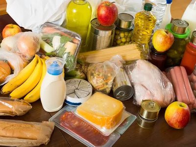 Дефицит складов в Украине: какие продукты могут подорожать из-за атак РФ