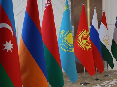 Министр обороны Казахстана принял участие в заседании Совета министров обороны СНГ в городе Чолпон-Ате