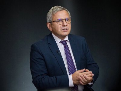 Прогноз курса доллара в Украине: экономист Устенко допустил скачок до 46 грн/$ до конца года
