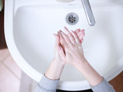 Гигиена как средство защиты: 15 октября отмечается Всемирный день мытья рук