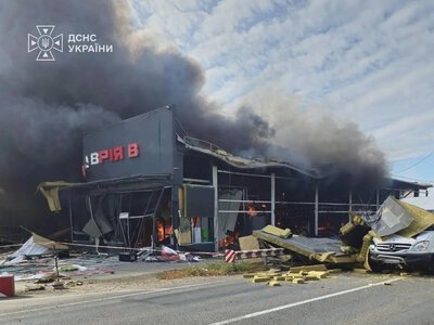 Россия ударила по супермаркету «Таврия-В» в Маяках: есть раненые (ОБНОВЛЯЕТСЯ)