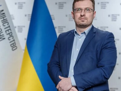 Кабмин сменил главного санврача и принял ряд кадровых решений