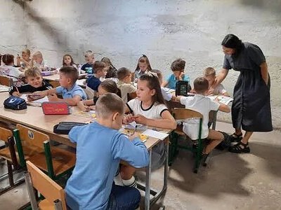 В Украине изменили правила обучения во время длительных воздушных тревог: что ждет школьников