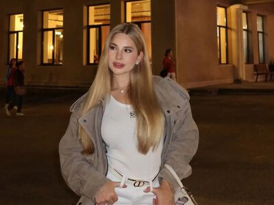 Жена Забарного похвасталась идеальной формой после тяжёлой работы в спортзале