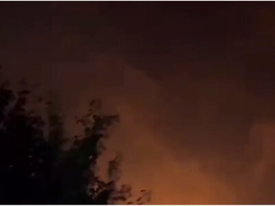 В Днепре прогремела серия мощных взрывов 16 октября: после атаки видно дым