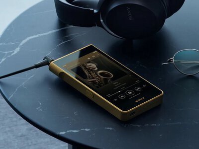 Sony вернула Walkman, но цена нового плеера достигает почти 5900 долларов