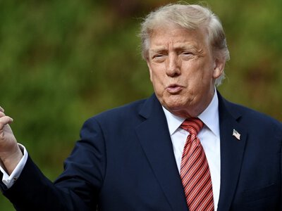  Трамп заявил, что Зеленский мешает заключению мира 