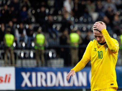 UEFA millimizlə oyunda “qırmızı” alan hücumçuya nə cəza kəsdi?