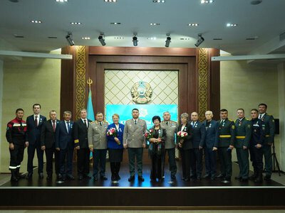 В МЧС прошло торжественное собрание в честь Дня спасателя